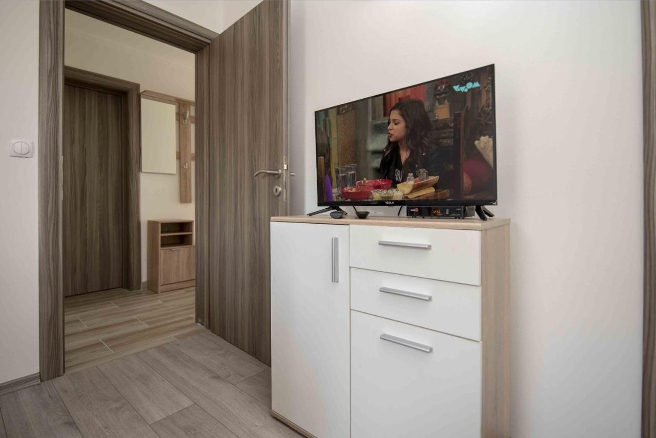 Apartment Miske Ivanica Buitenkant foto