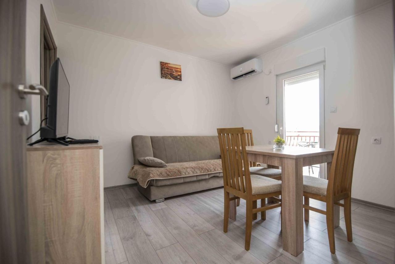 Apartment Miske Ivanica Buitenkant foto